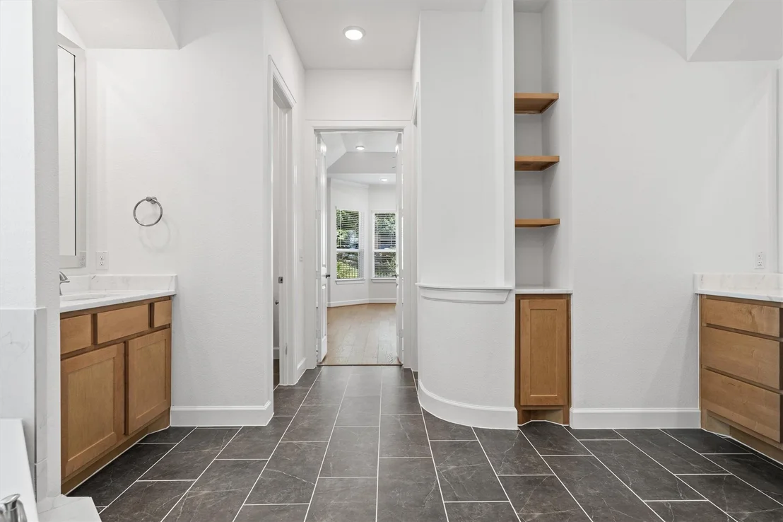 Photo of 15098 Dorothy DR