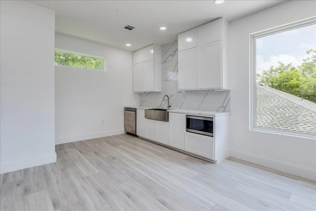 Photo of 1215 Howard ST