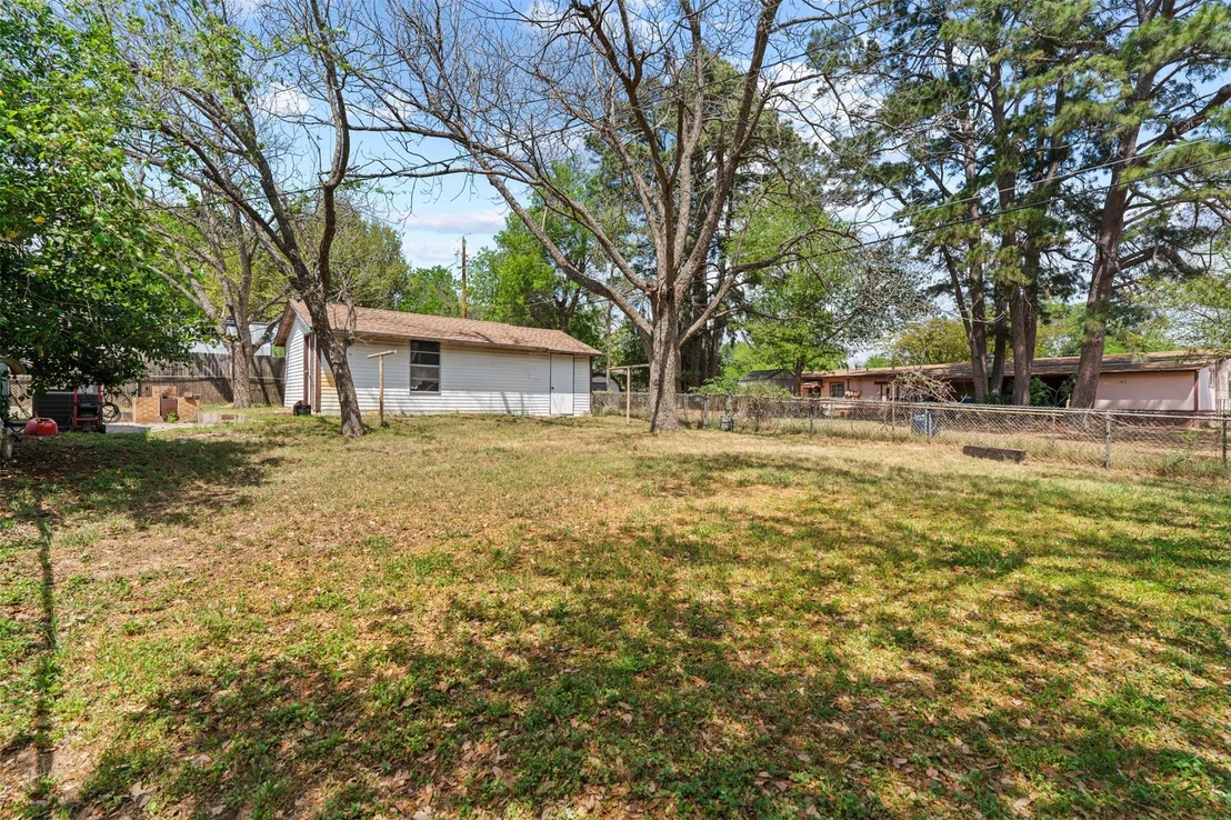 Photo of 708 Hunter DR