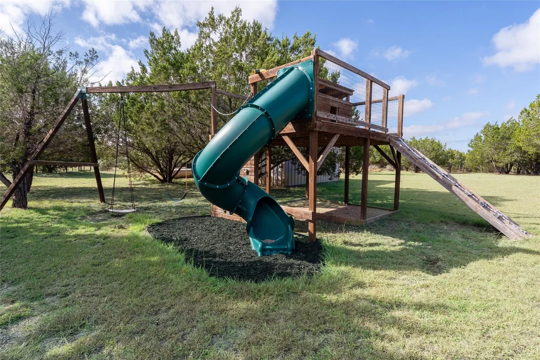 Photo of 724 Chama TRCE