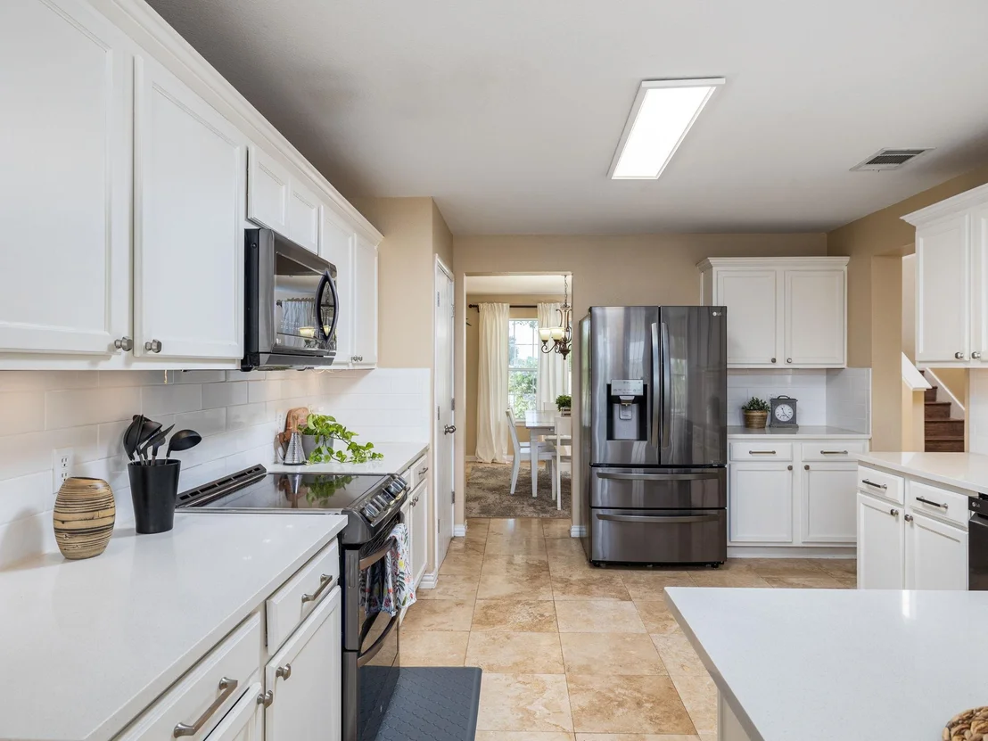 Photo of 235 Herrera TRL