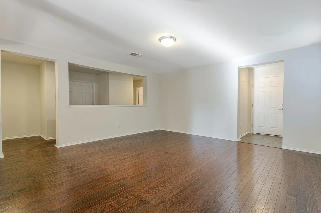 Photo of 1064 Lonesome Oak DR