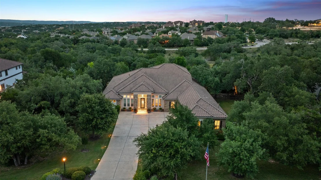 Photo of 407 Bella Montagna CIR