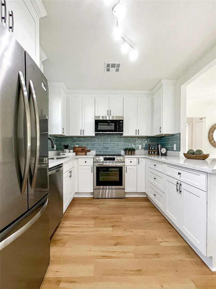 Photo of 206 Summit ST