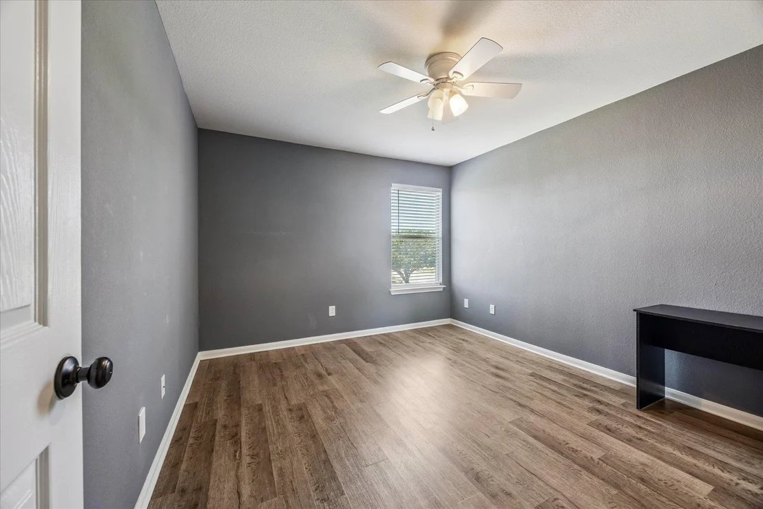 Photo of 643 Shadow Creek BLVD