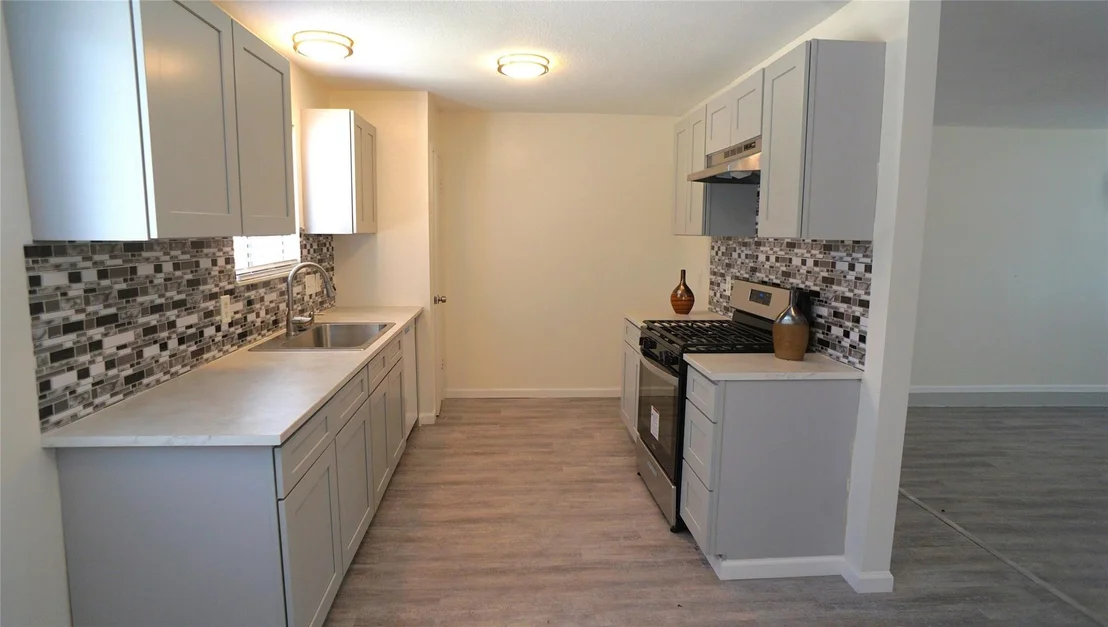Photo of 1610 Parkside CIR