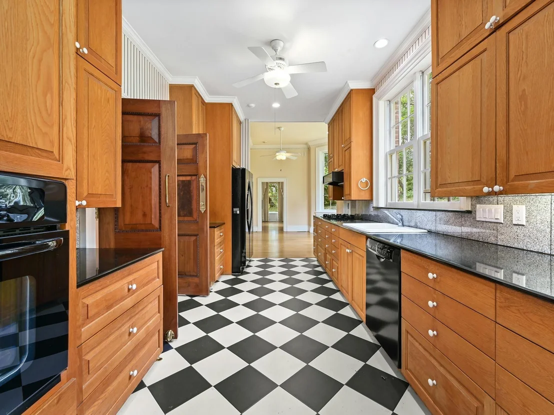 Photo of 3501 Hampton RD