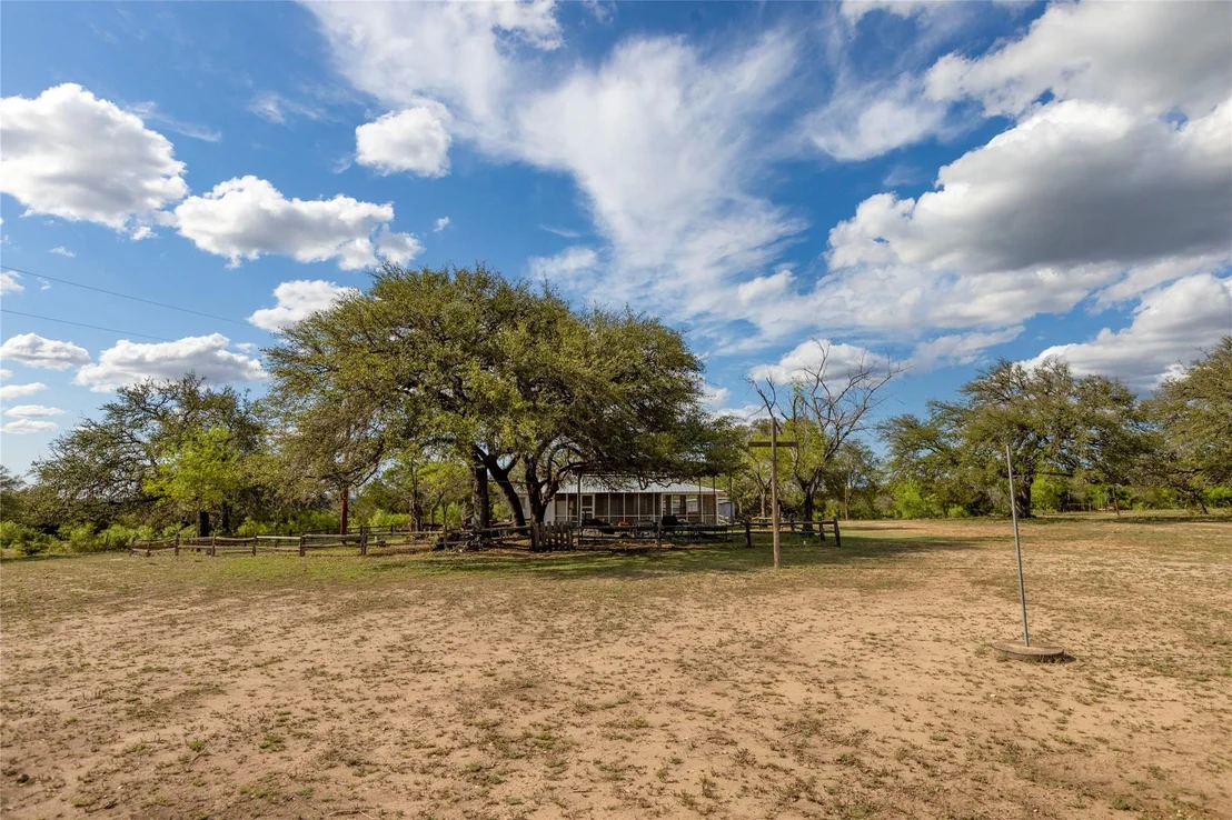 Photo of 9939 County Road 404