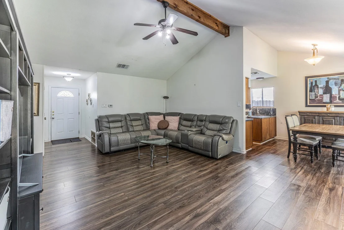 Photo of 2402 Susan LN