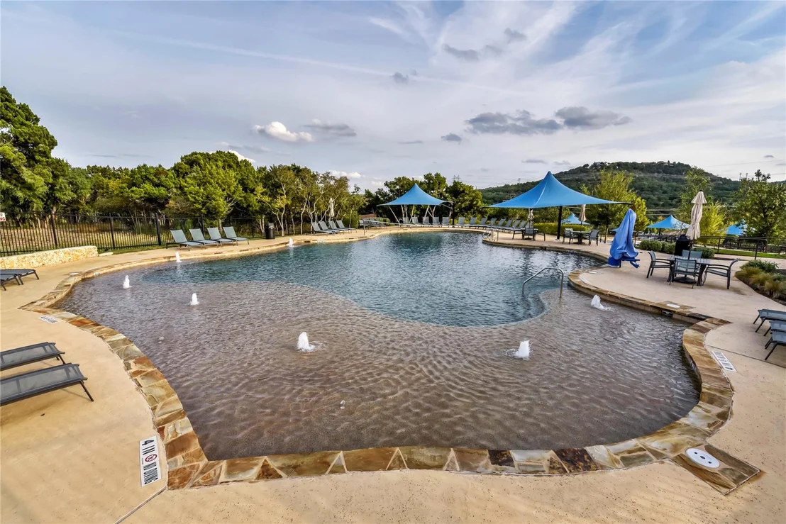 Photo of 209 Grant Cannon LN
