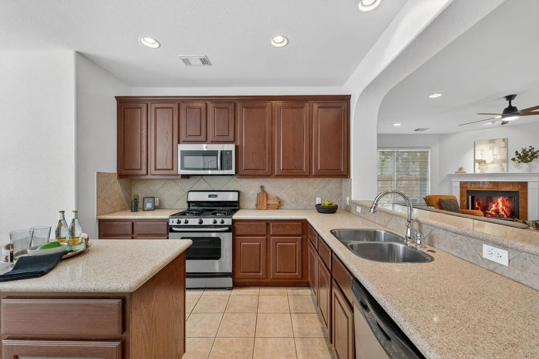 Photo of 7504 Moon Rock RD