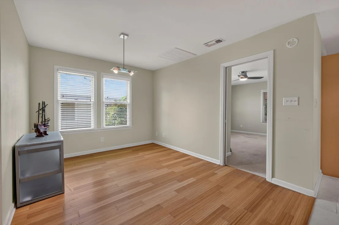 Photo of 4616 Sinclair Ave