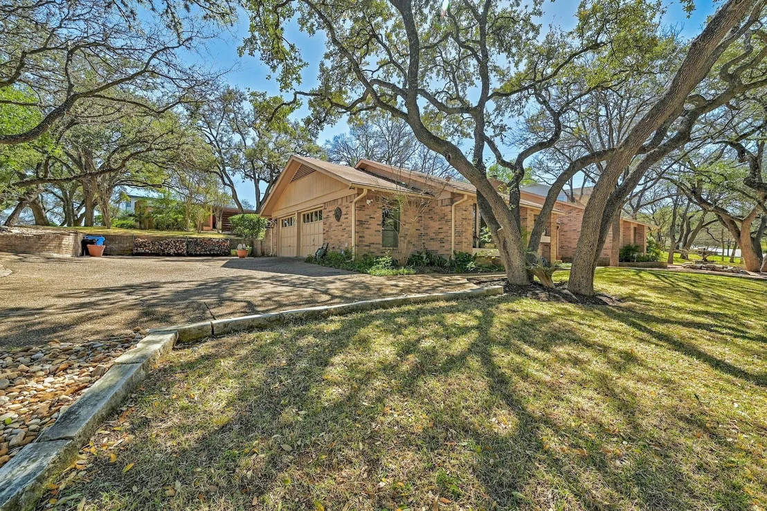 Photo of 2804 Rock WAY