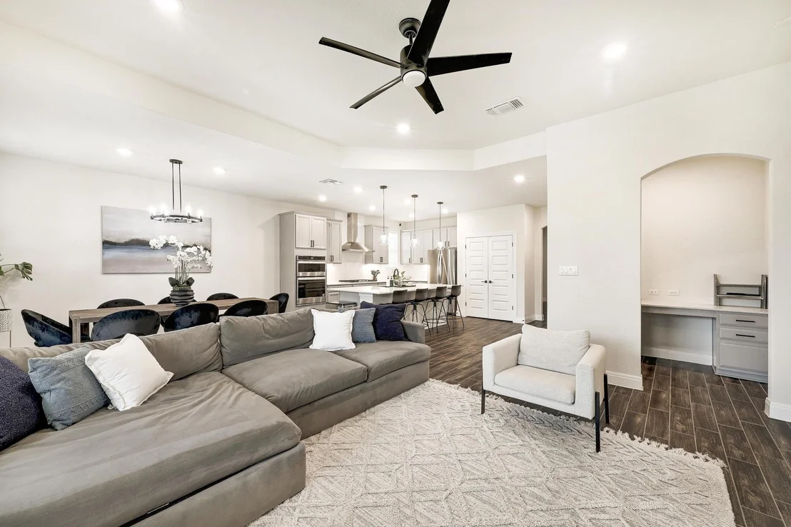 Photo of 6409 Folsom Ave