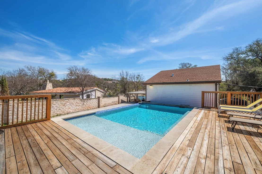 Photo of 2903 Oak Ridge DR