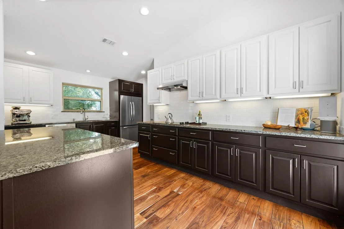 Photo of 102 Crescent BLF