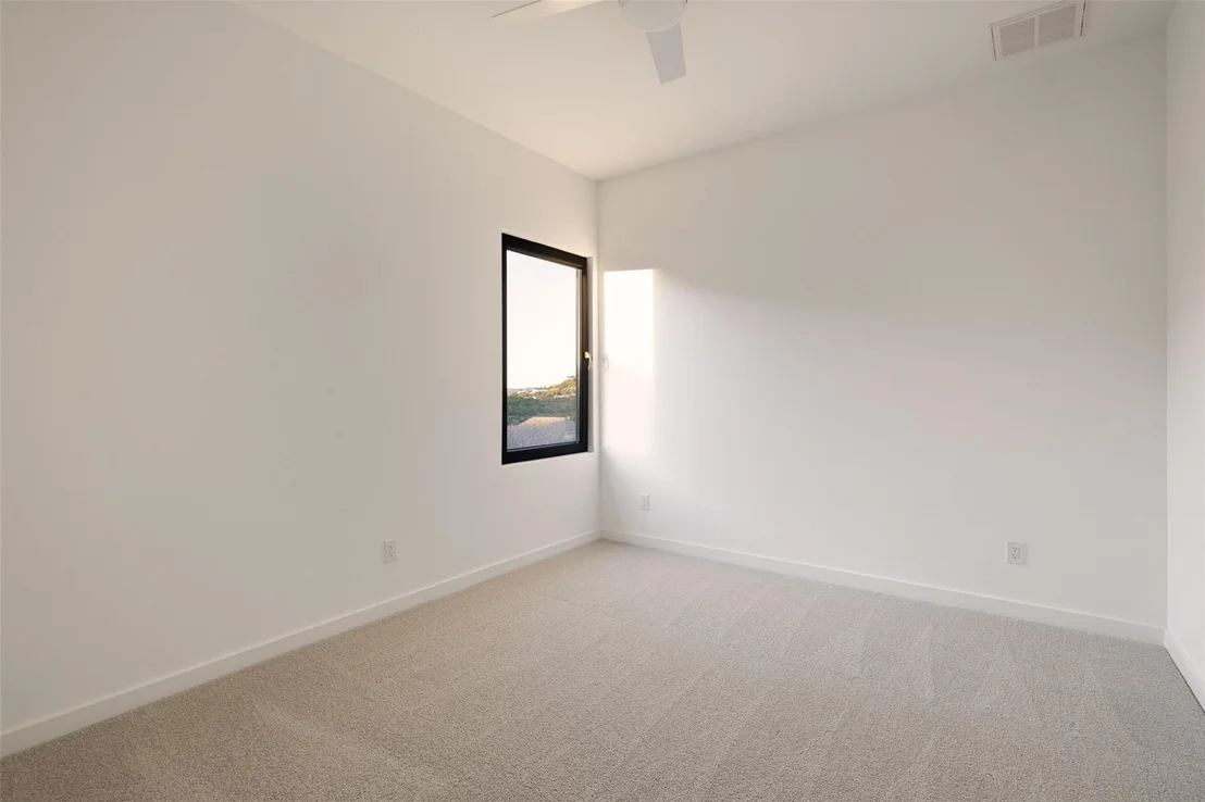 Photo of 15104 Dorothy DR