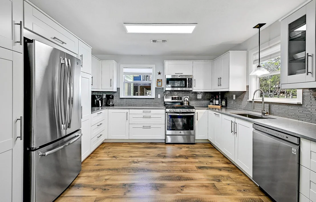 Photo of 1318 Contour DR