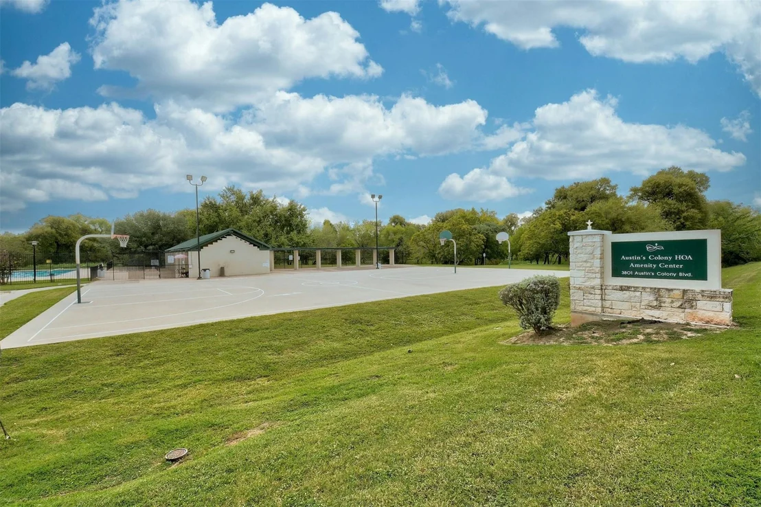 Photo of 14500 Hartsmith DR
