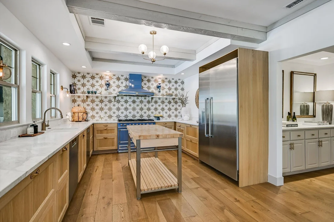 Photo of 700 Furlong DR