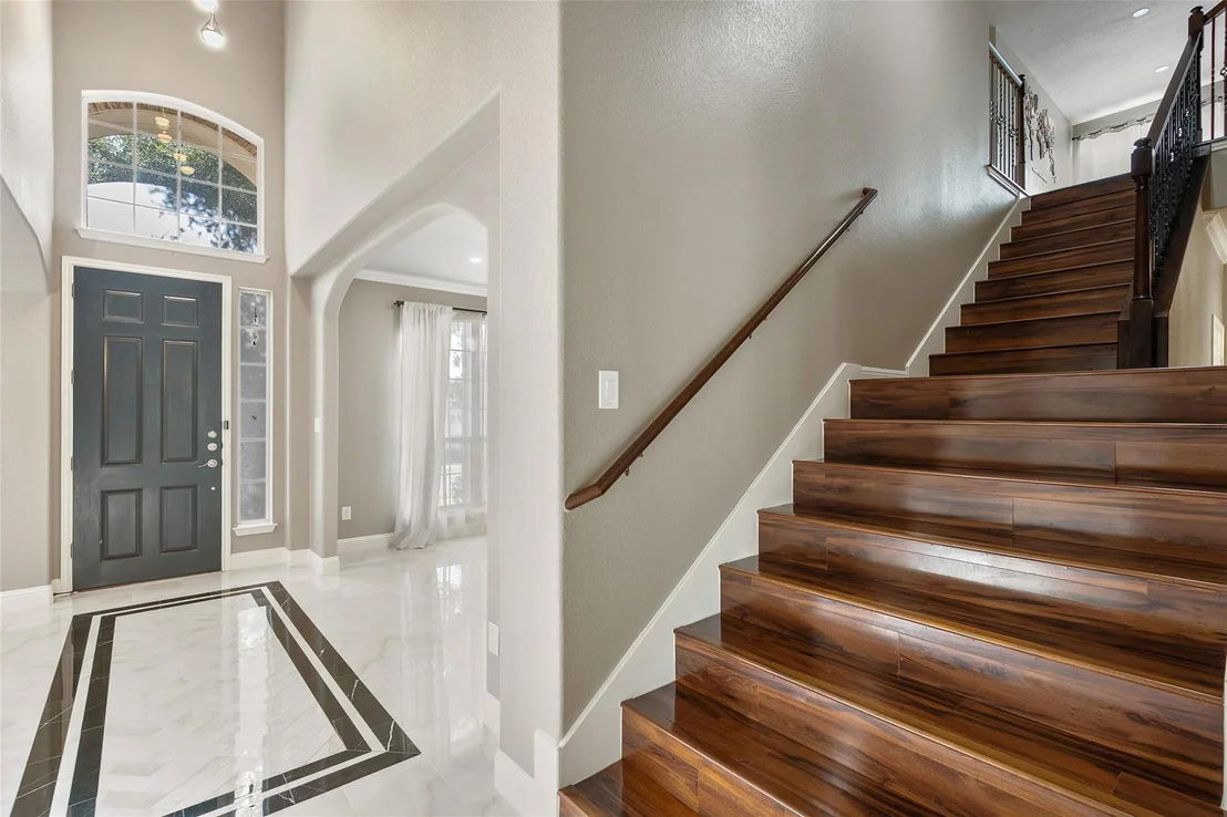 Photo of 7601 Crackling Creek DR
