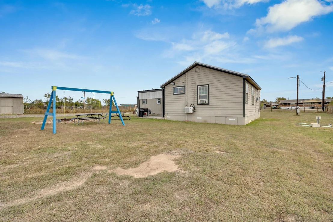 Photo of 106 Cloudberry LN