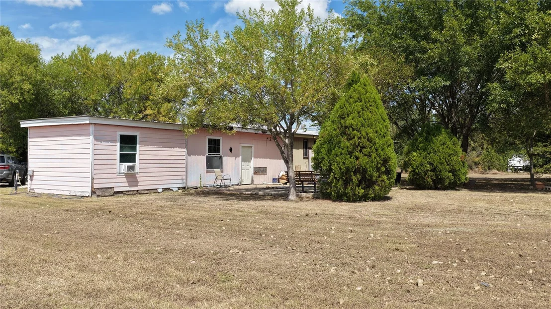 Photo of 195 City View DR