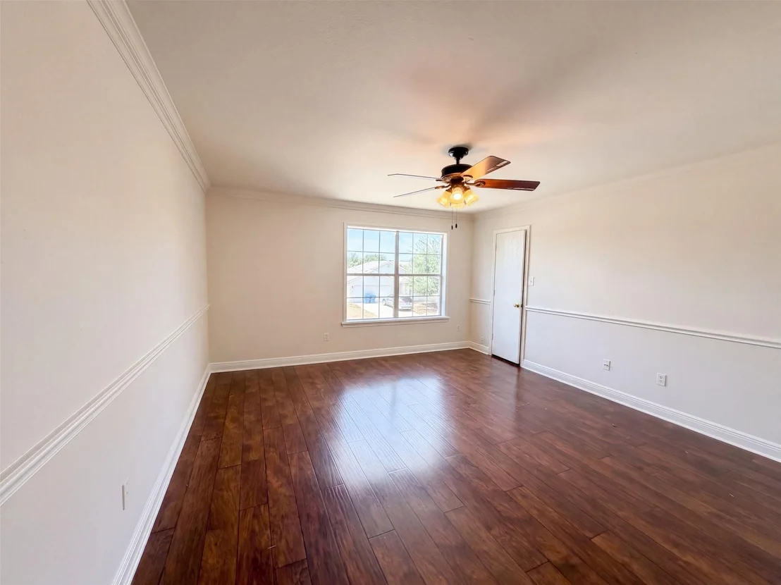 Photo of 101 Gillespie LN
