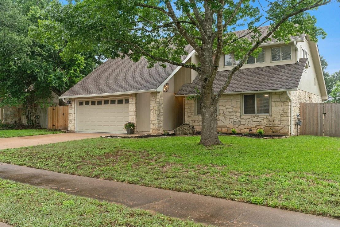 Photo of 10416 Doering LN