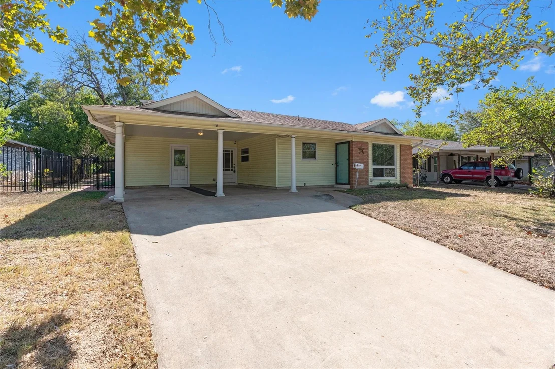 Photo of 7009 Miranda DR