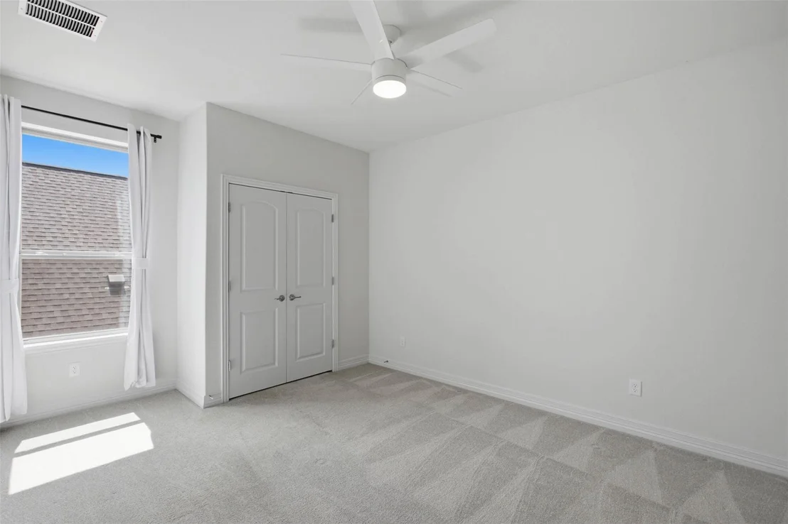 Photo of 213 Diamondback DR