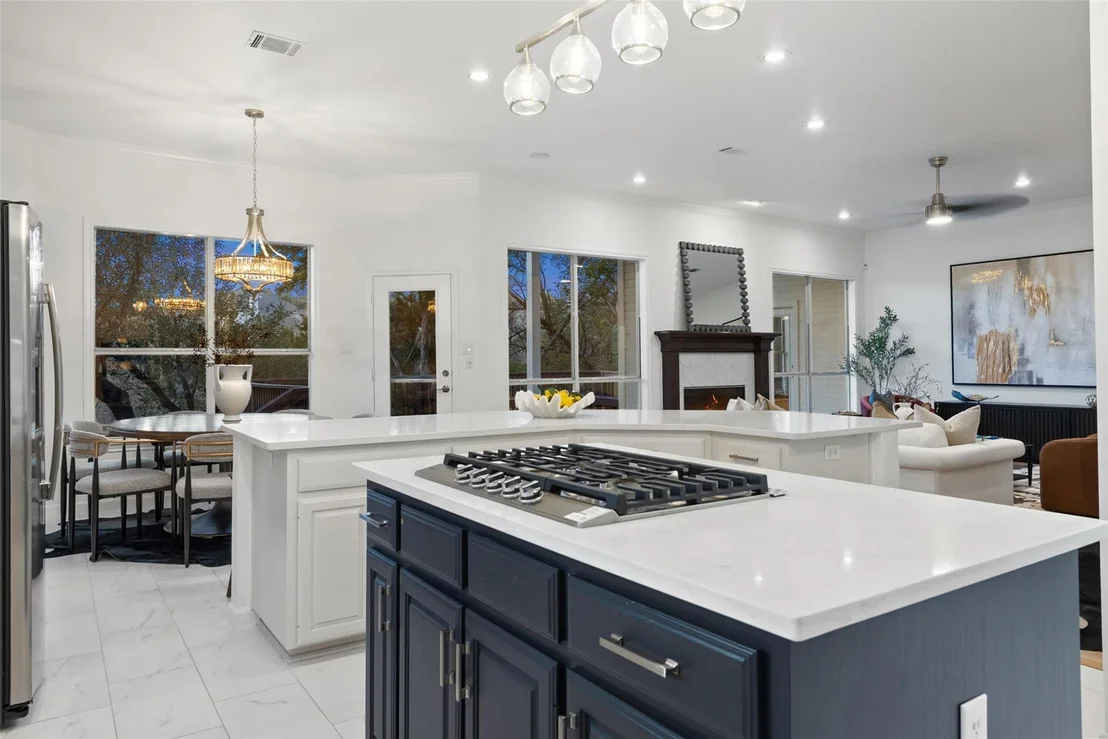 Photo of 7500 Fireoak DR