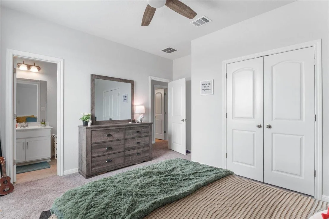 Photo of 4225 Promontory Point TRL