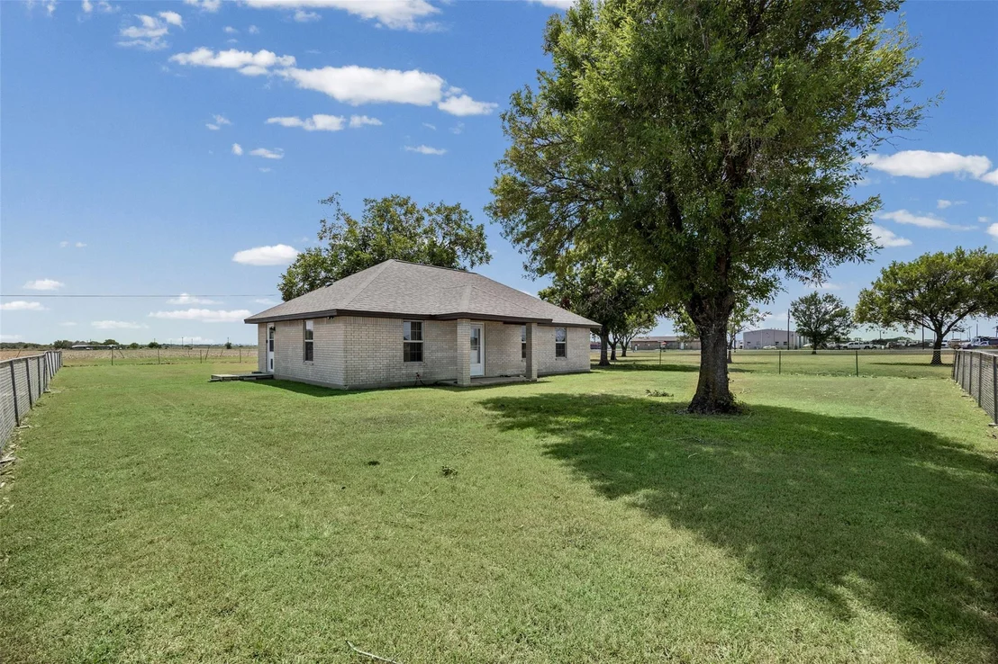 Photo of 403 County View RD