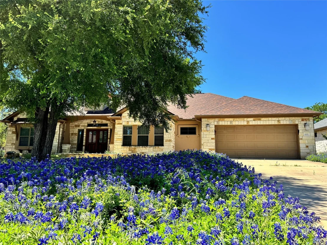Photo of 1001 Fort Davis ST