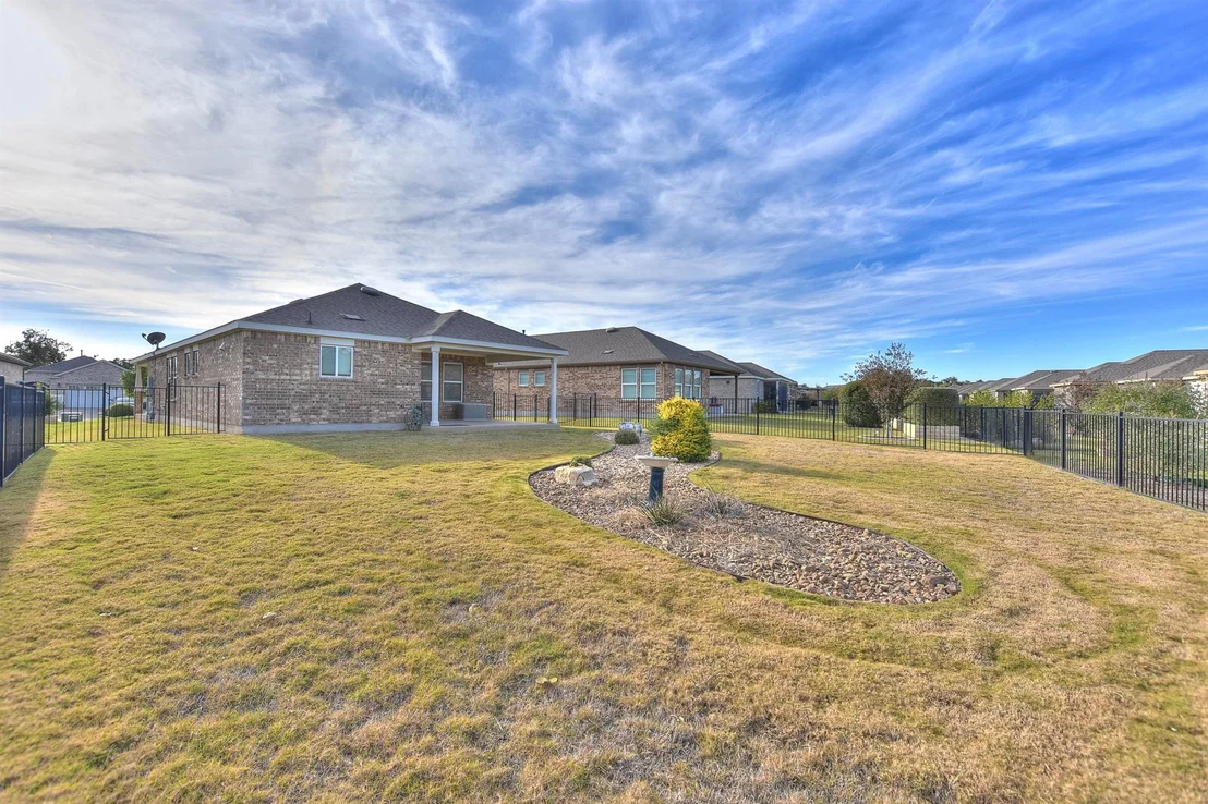 Photo of 223 Comal LN