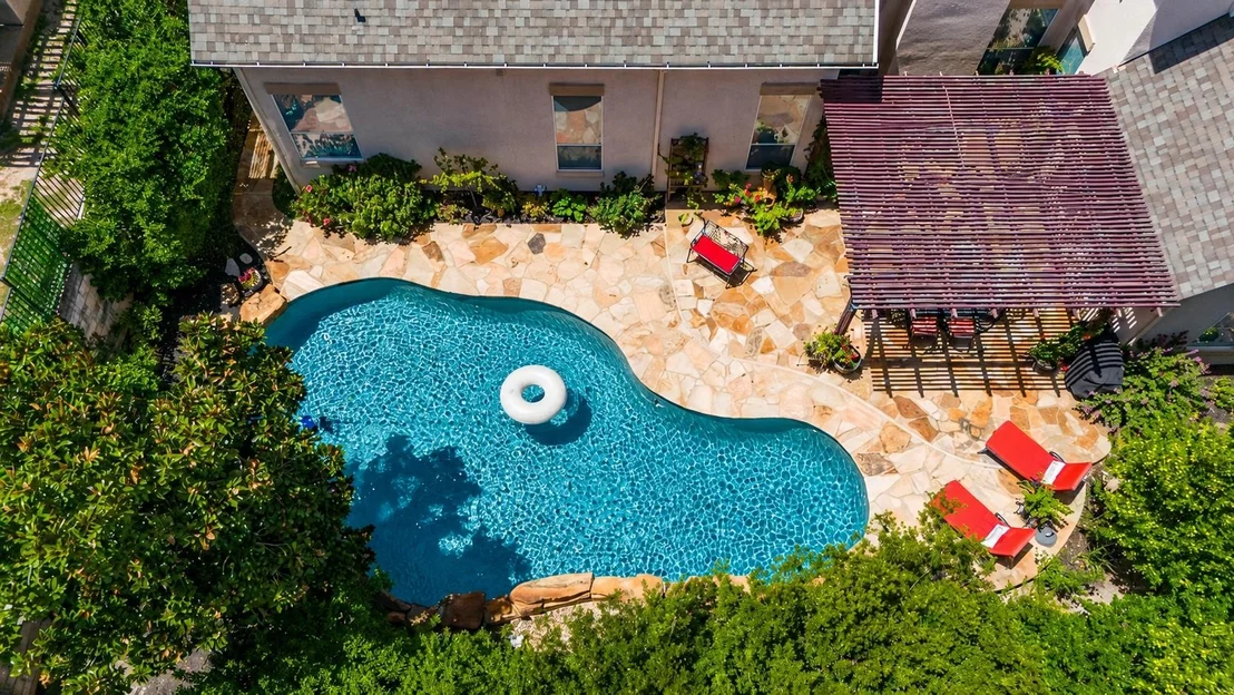 Photo of 111 WHITLEY DR