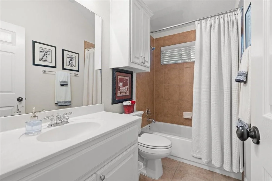 Photo of 843 Zappa DR
