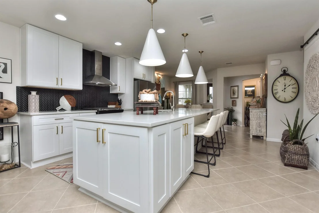 Photo of 838 Hamilton LN