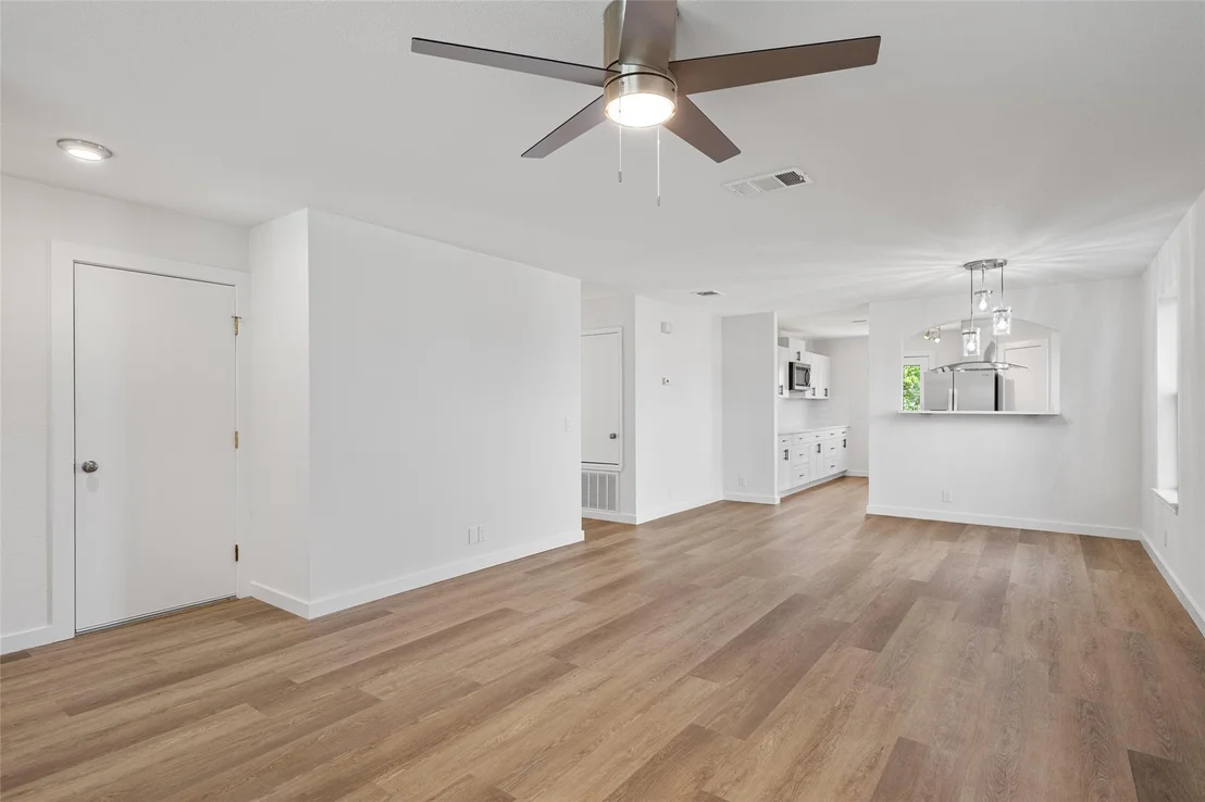 Photo of 500 Mitchell DR