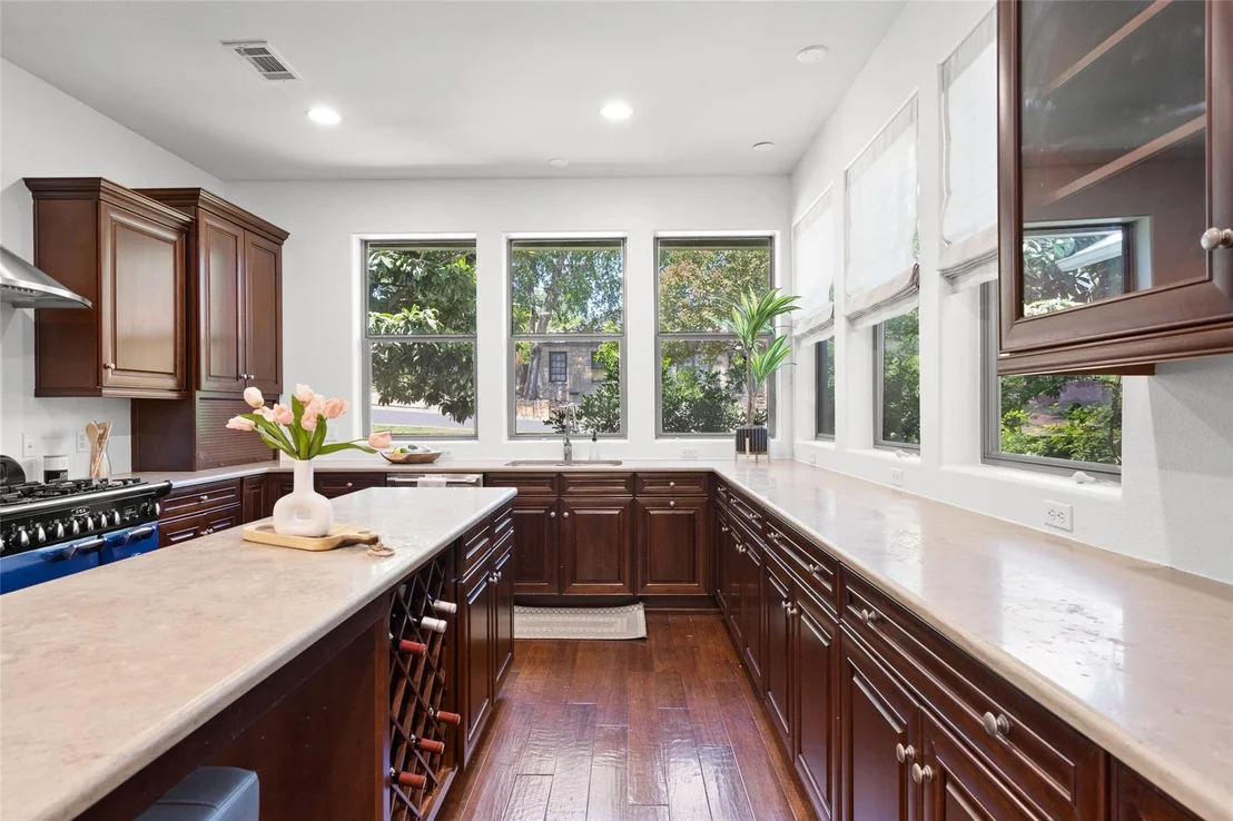 Photo of 1411 Burford PL