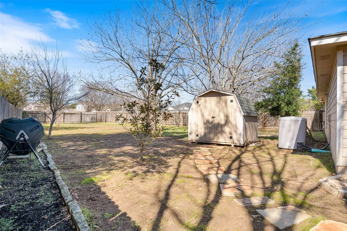 Photo of 300 Carolyns WAY
