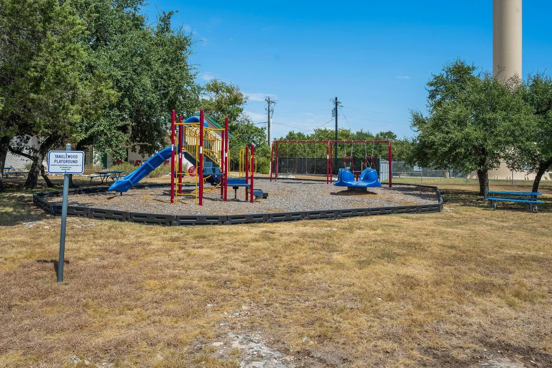 Photo of 4975 Goliad DR