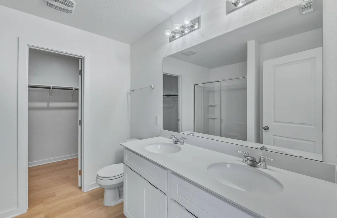 Photo of 341 Sullivan WAY
