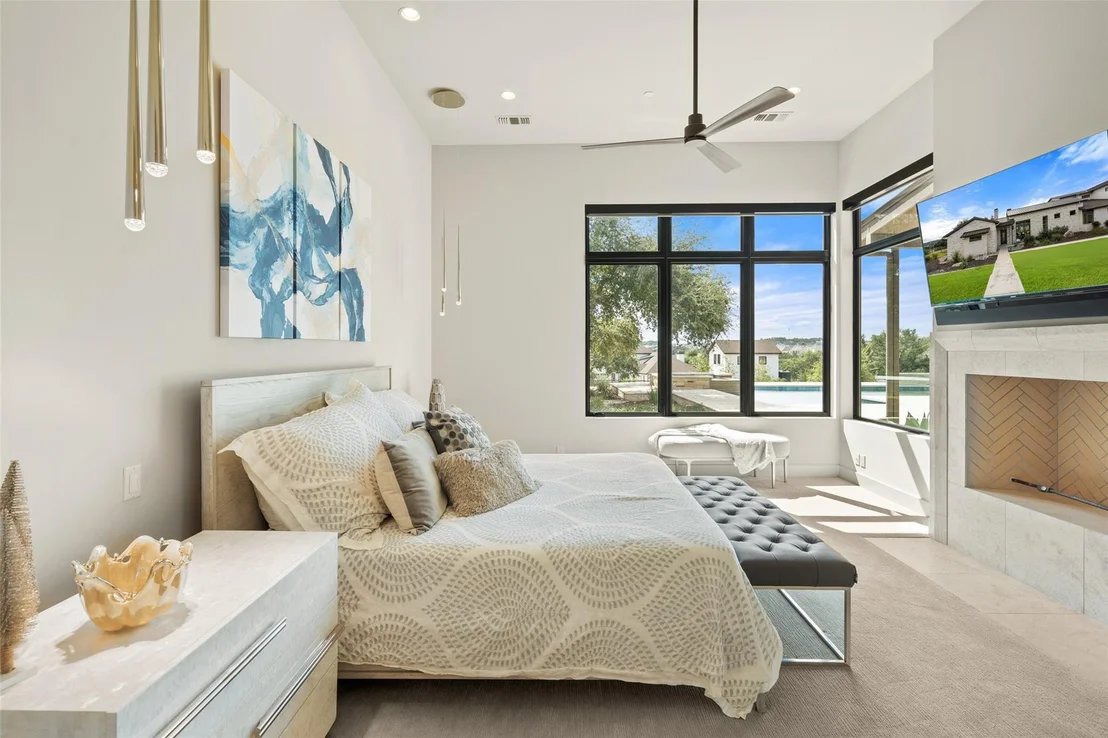 Photo of 17136 Whispering Breeze