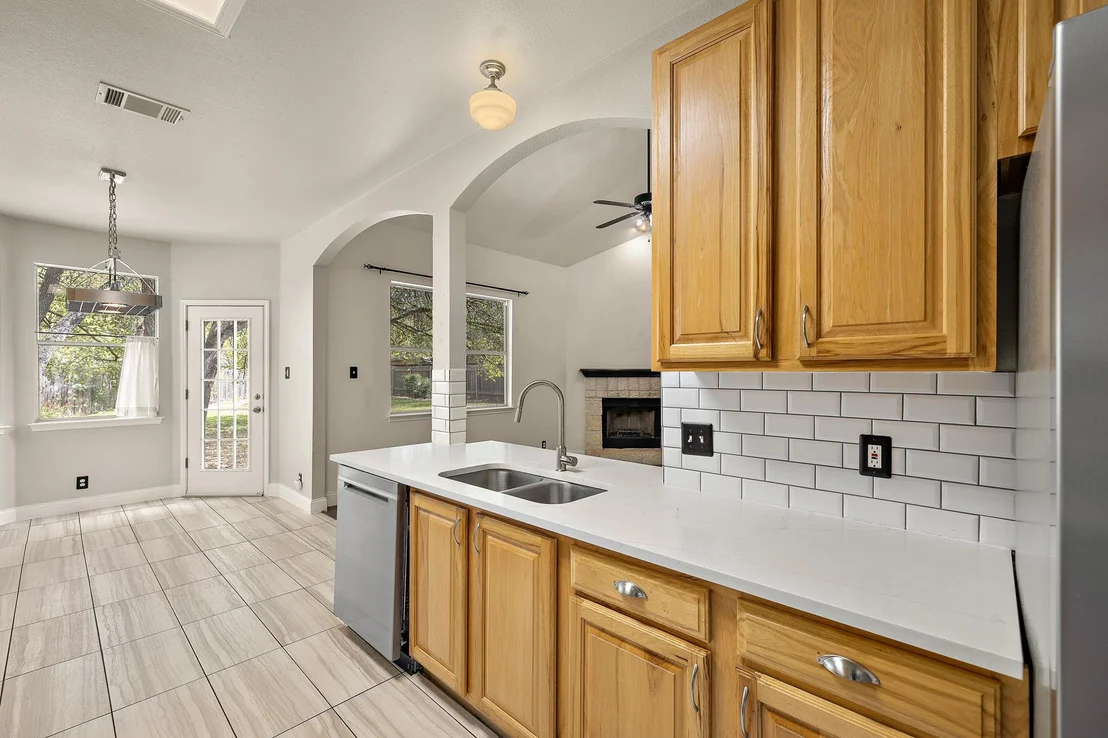 Photo of 1804 Warwick CV