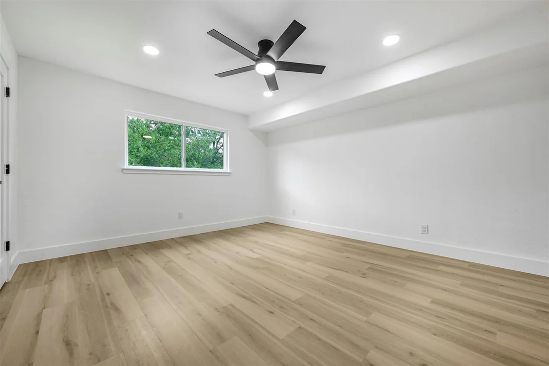 Photo of 3001 Cedarlawn CIR