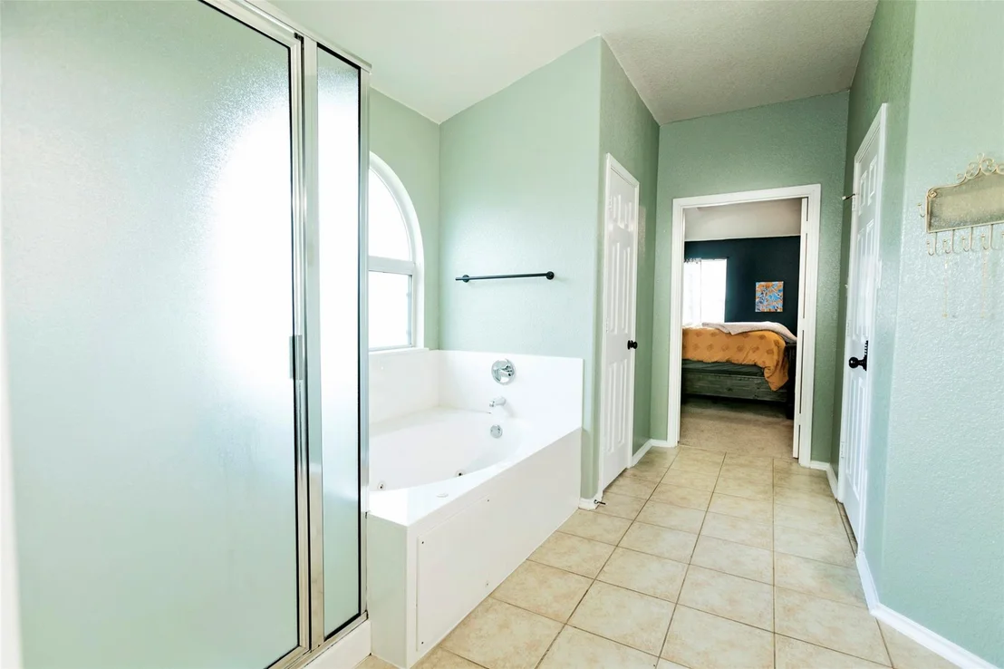 Photo of 5309 White Rock