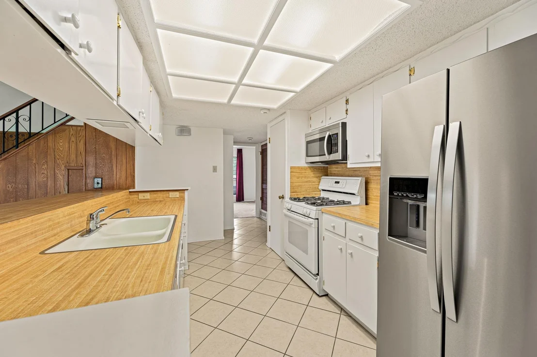 Photo of 10804 Cobblestone LN