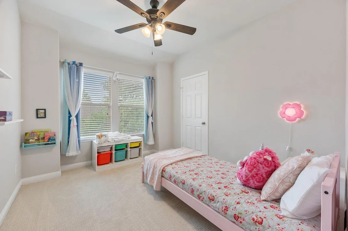 Photo of 2417 Maxwell DR